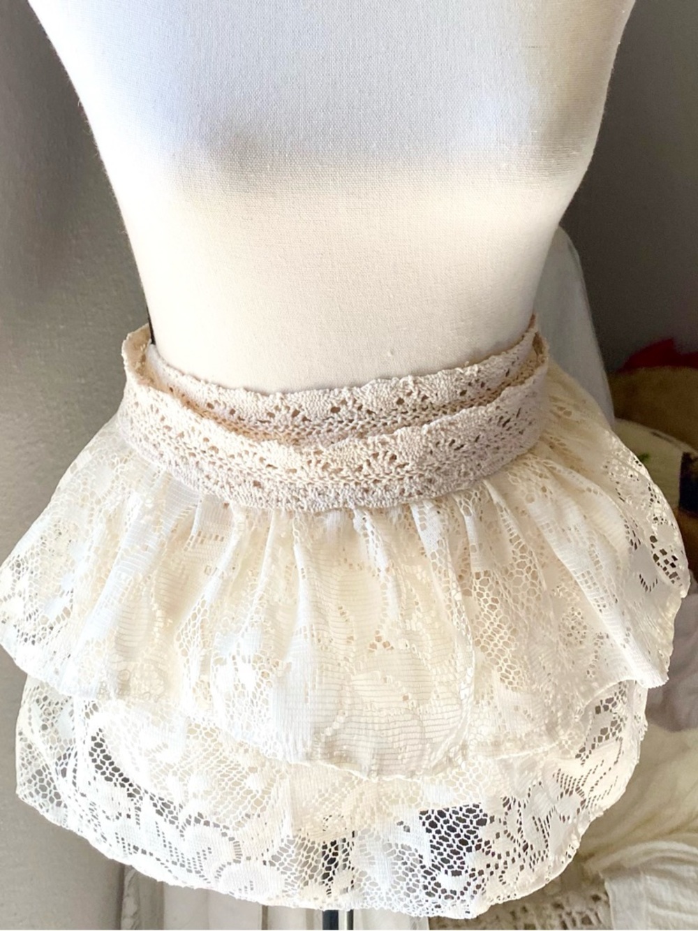 Lace Tiered Circle Skirt in Cream